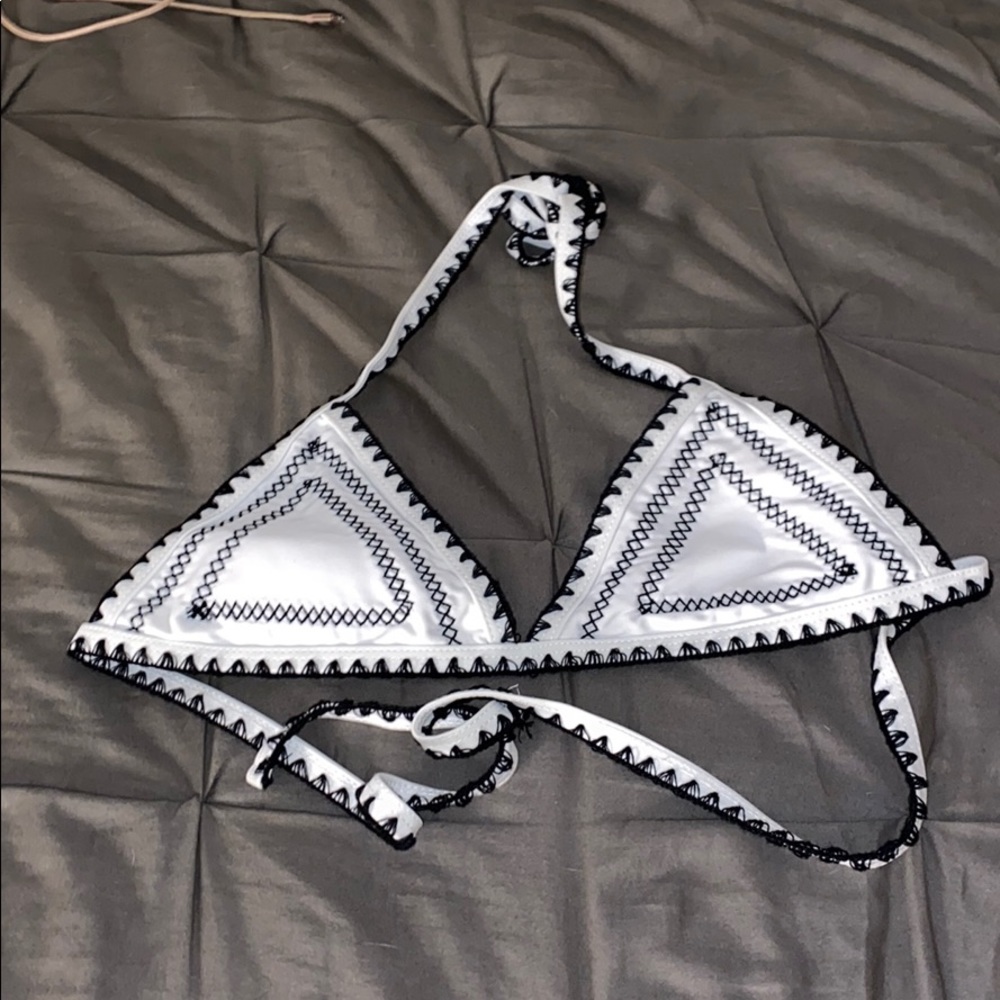 Bikini top